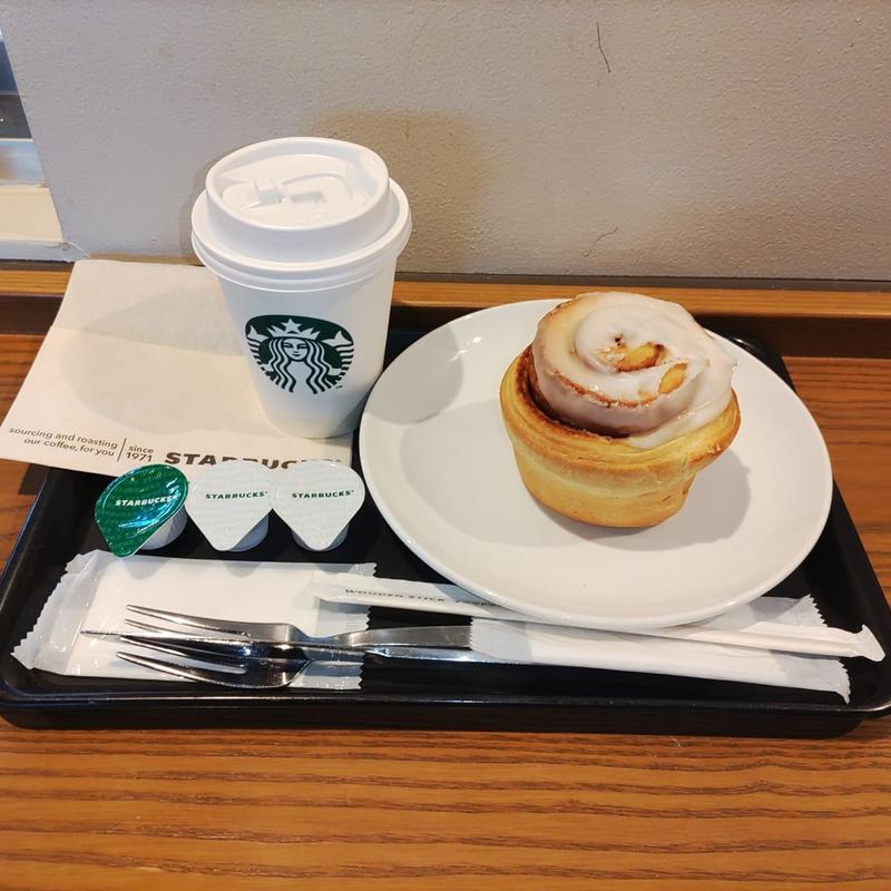 シナモンロール(スターバックス コーヒー 秋葉原駅前店)