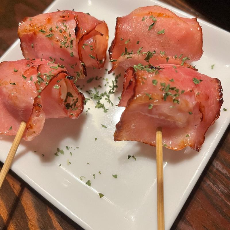 ベーコンうずら(炭屋 五ゑ門)