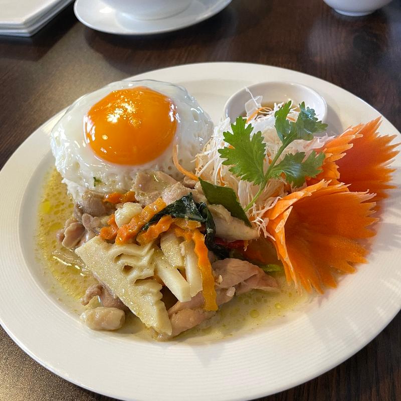 グリーンカレー(タイ料理ルアンマイ )