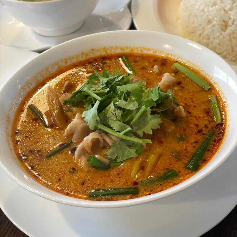 トムヤムガイ(タイ料理ルアンマイ )