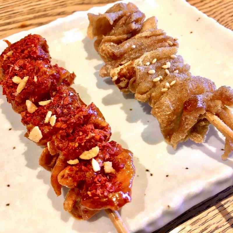 伝串赤＋伝串(伝串 新時代 金山駅前店)