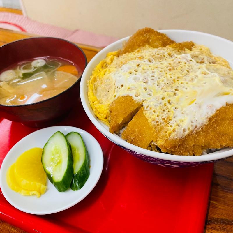 カツ丼(春美食堂 東支店)