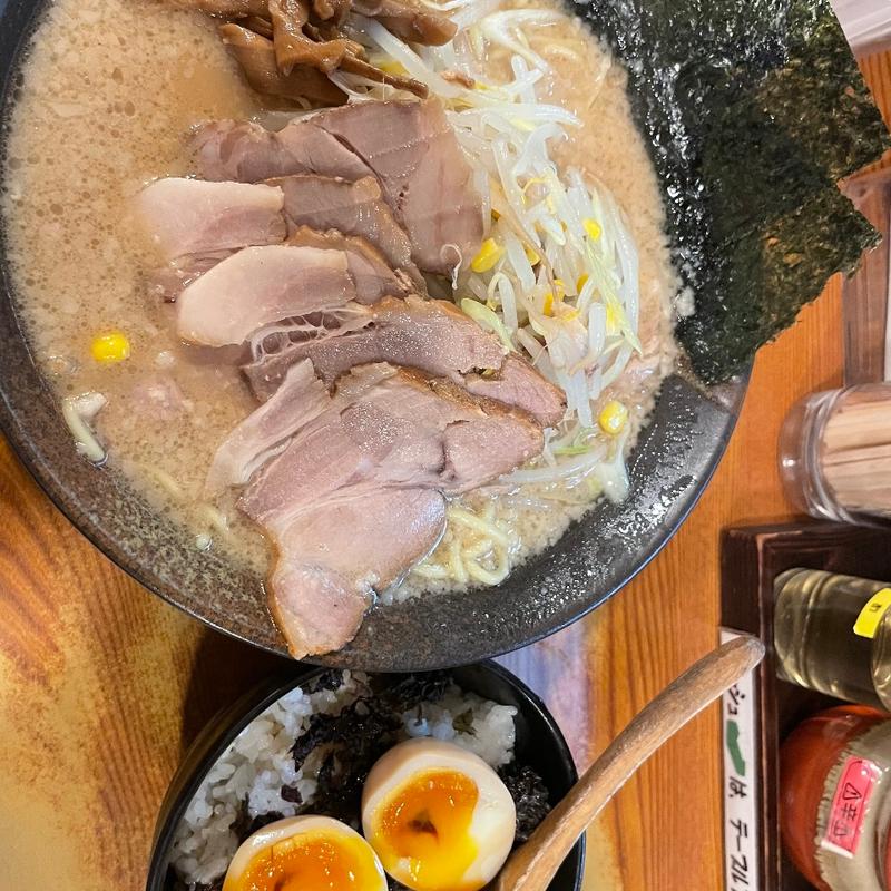 でーかわラーメン (川出拉麺店 )