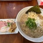 背脂いりこそば