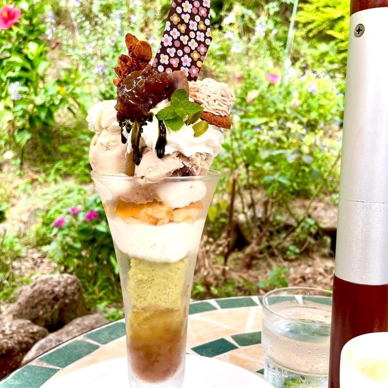 イタリア焼き栗マロンパフェ(フレベールラデュ )