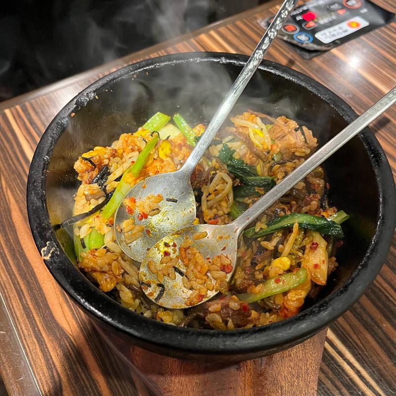 石焼きビビンバ(しげ吉 横浜元町店 )