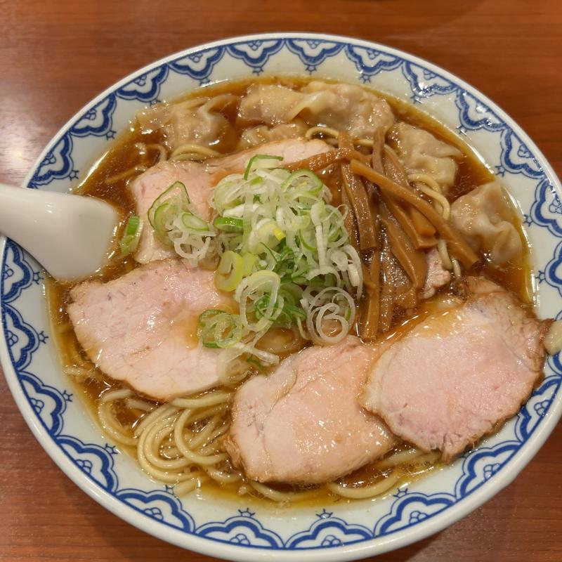 チャーシューワンタンメン(共楽)