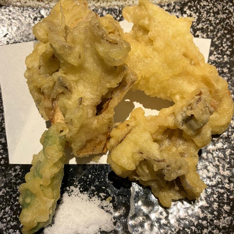 まいたけ天ぷら(蕎麦切り くろ)