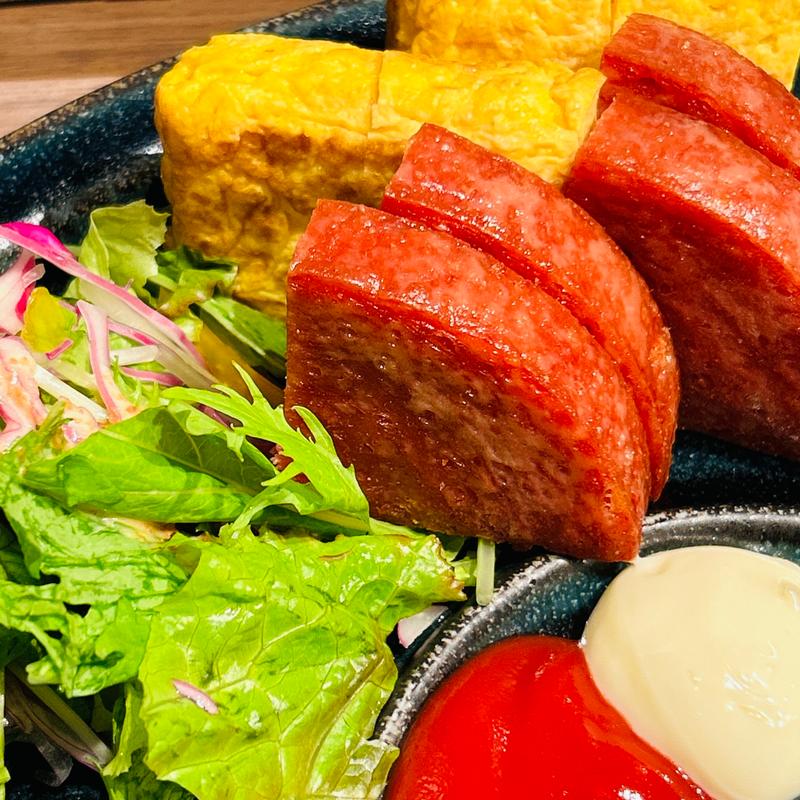 ポーク玉子定食(沖縄酒場 あしびなー Whityうめだ店)