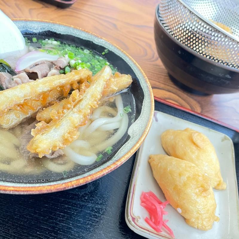 Bセット　天ぷらうどん＋いなり(田舎うどん)