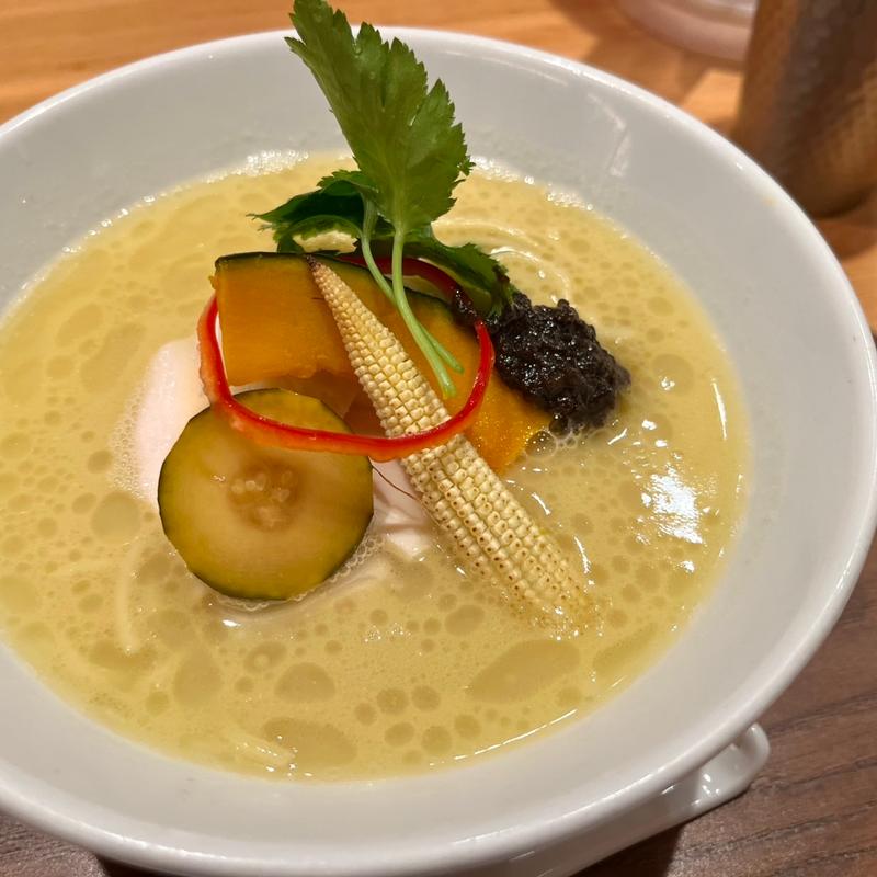 鶏白湯Soba トリュフ仕立て(銀座 篝 六本木ヒルズ)