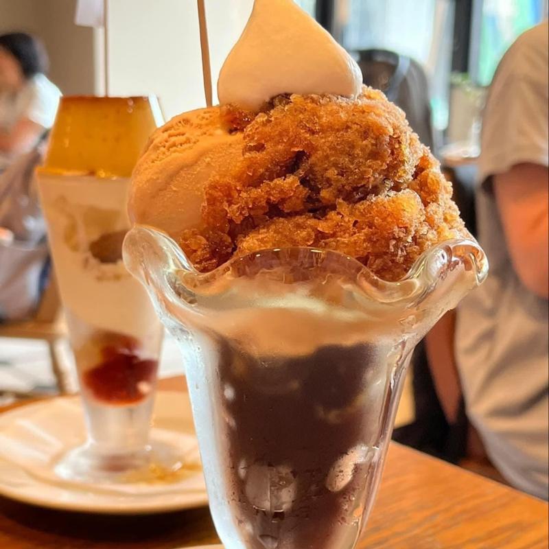 パフェディモンシュ(café vivement dimanche｜カフェ ヴィヴモン ディモンシュ)