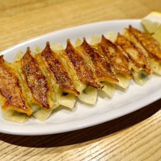 (神戸餃子オレギョ裏天王寺店)