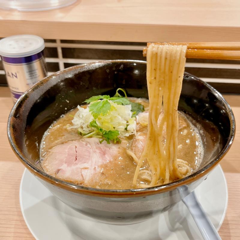 鶏そば(奏（かなで） 蒲田店)