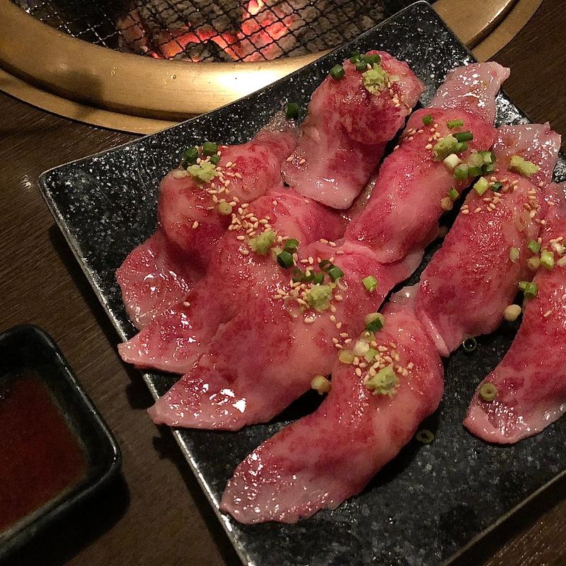 極上和牛炙り寿司 2貫(炙屋武蔵)