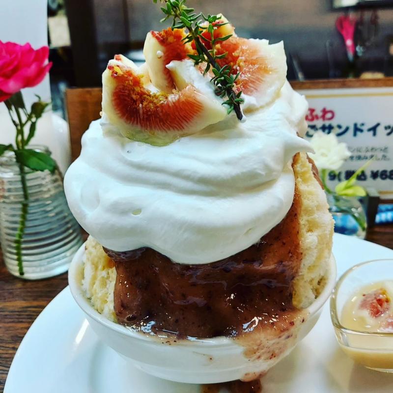 無花果ミルク氷(カフェ　ベリー （カフェベリー）)