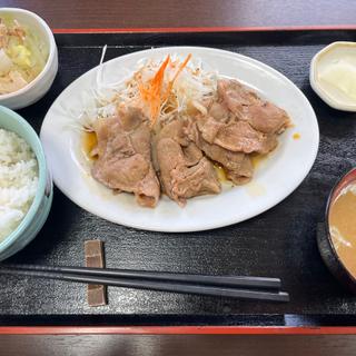 生姜焼き焼き定食(久楽　北広島店)