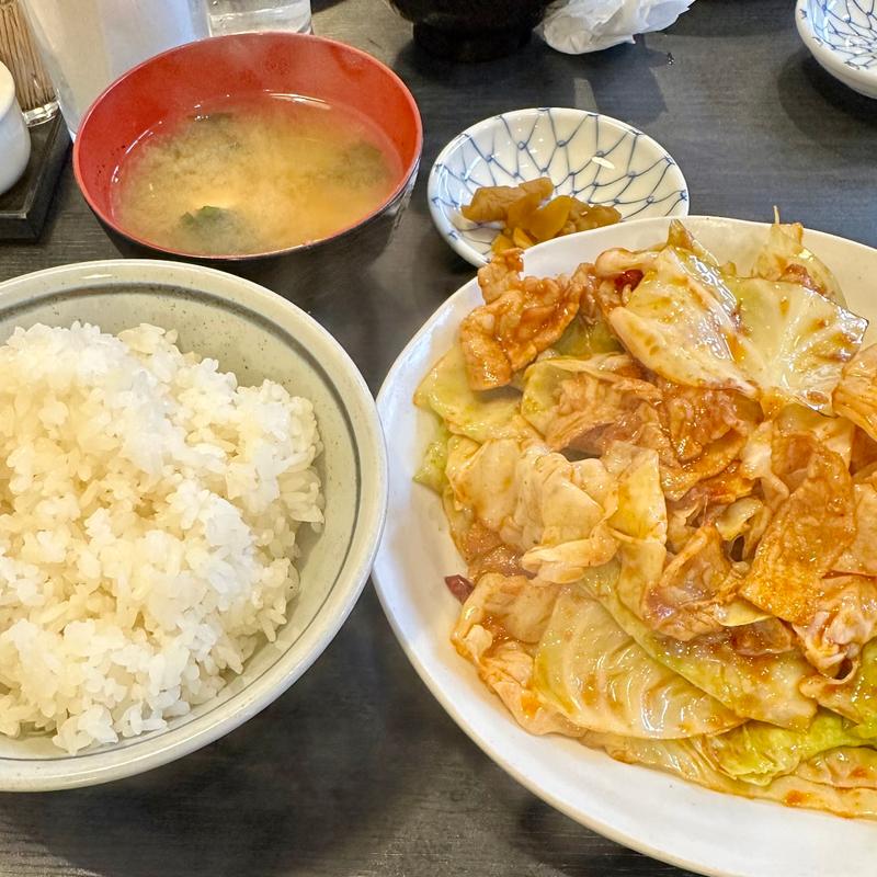 キャベツみそ炒め定食(綿徳)