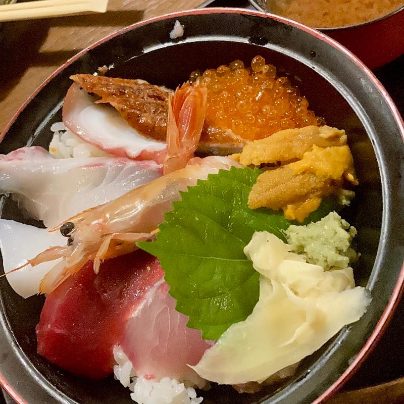 名物 海鮮丼(海鮮居酒屋 吾作どん天王寺公園前店)