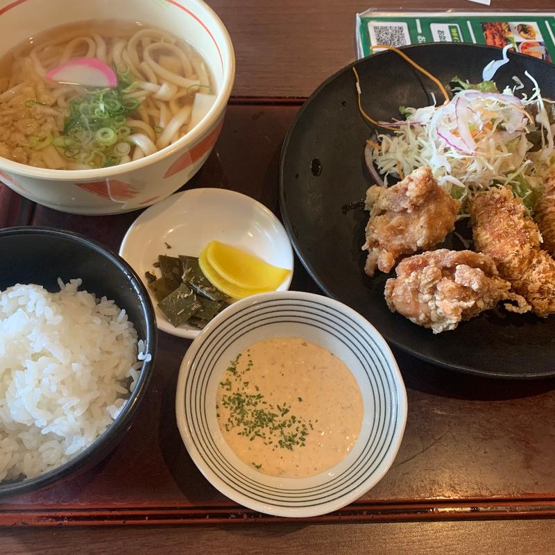 カキフライ＆唐揚げ定食(きねや 原田店)