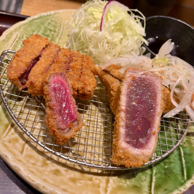 牛ロースカツと鰹カツ膳(牛カツ京都勝牛 渋谷道玄坂店)