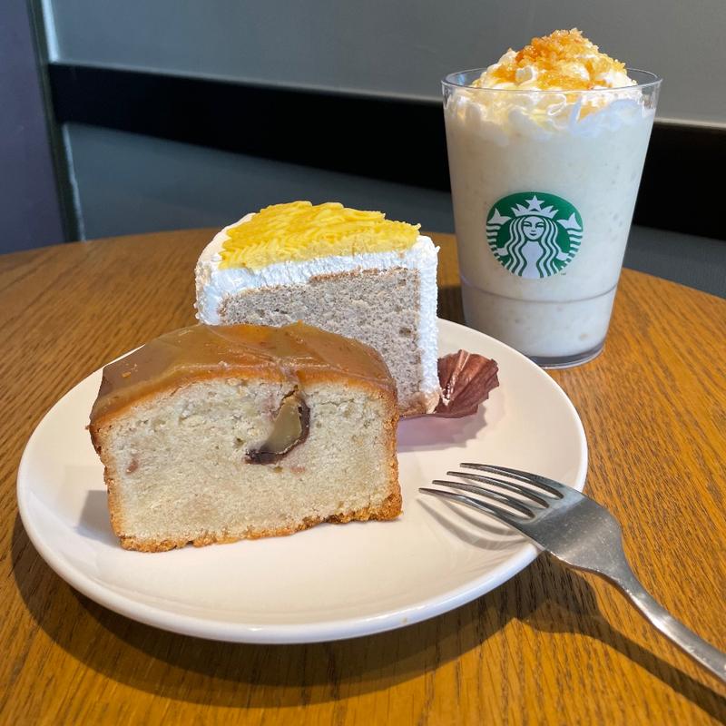 おさつバターフラペチーノ　スイートポテトシフォンケーキ　マロンパウンドケーキ(スターバックスコーヒー イオンモール堺北花田店)