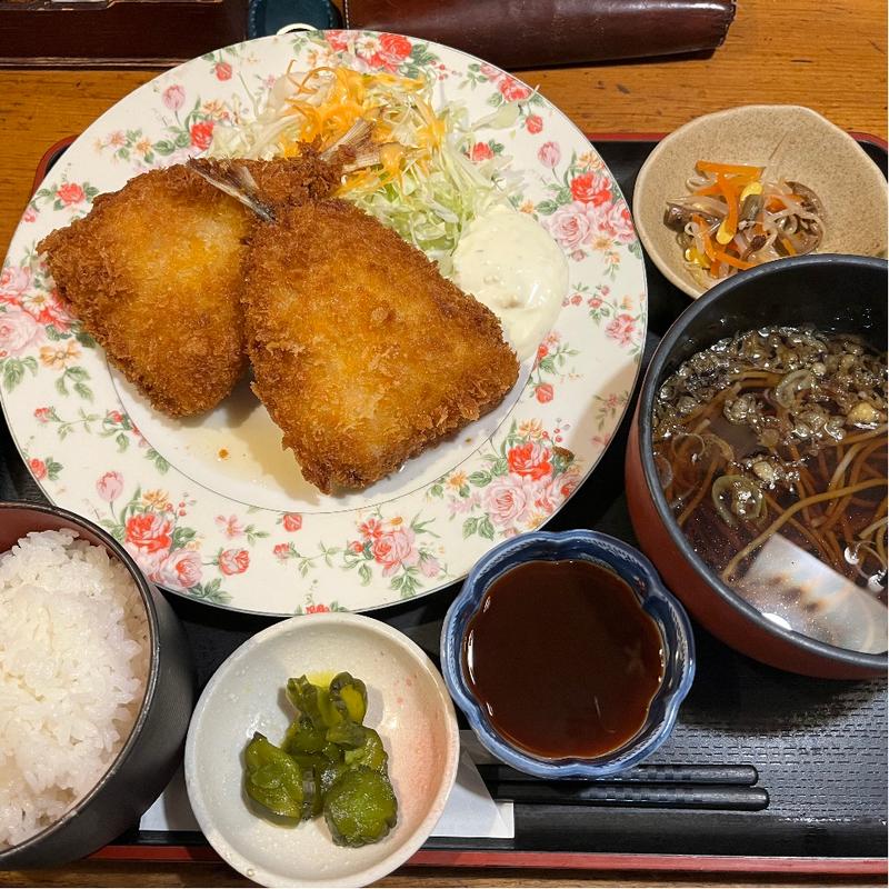 アジフライ定食(うるし山 )