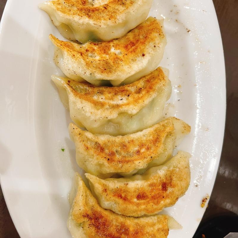 餃子(新華園 支店 )