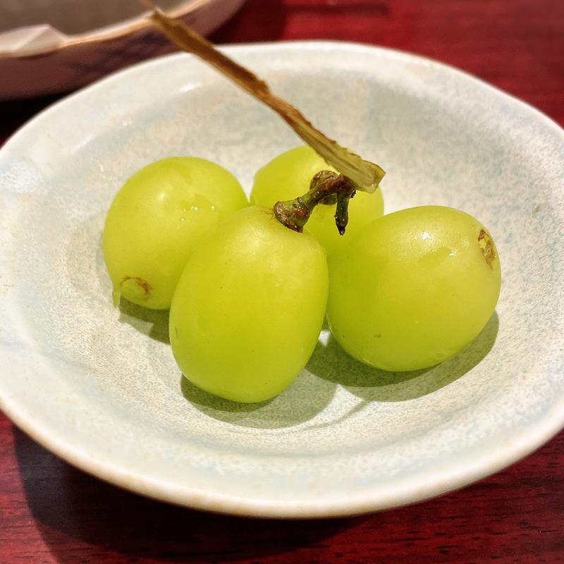 シャインマスカット(菜の花)