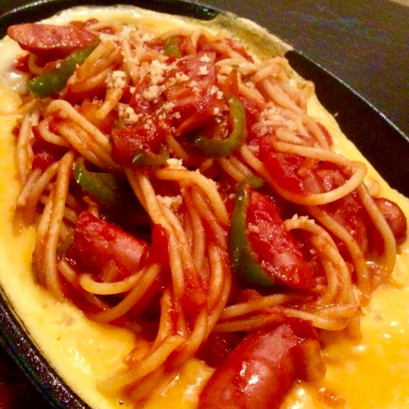 鉄板ナポリタン(トゥーランド カフェ)