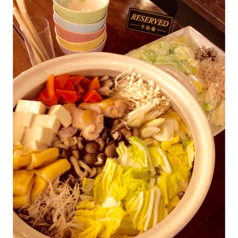 鶏鍋(準備)(トゥーランド カフェ)