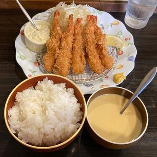 海老フライ定食(レストランはなみ )