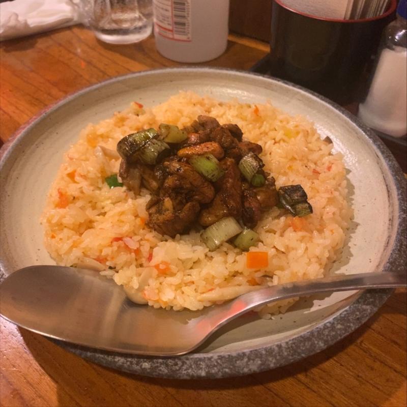 チキンピラフ(焼鳥丸万 本店)