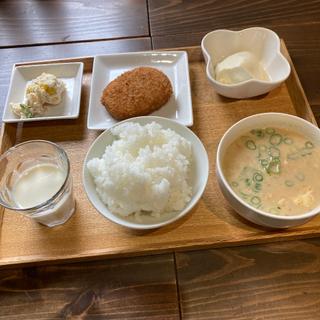 豆藤定食(豆藤 加藤本店)