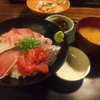 海鮮丼(博多魚がし 市場会館店)