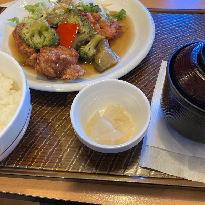 彩り野菜の黒酢から揚げ膳(ガスト 藤沢湘南台店 )