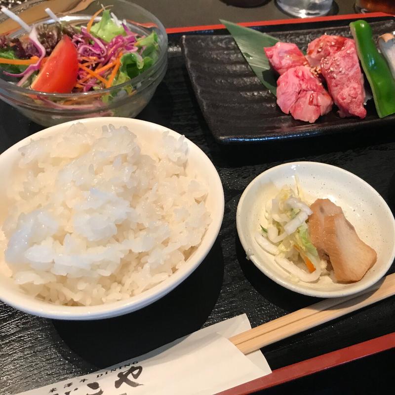 米沢牛中落ちカルビランチ(米澤牛DINING べこや )
