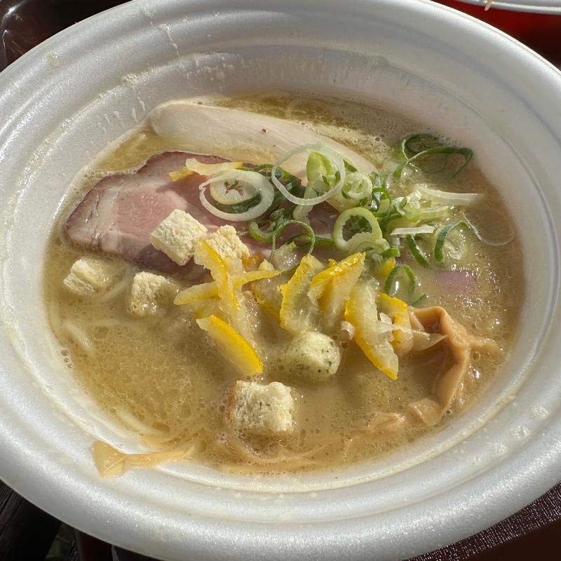 濃厚鶏蕎麦(研究学園駅前公園)