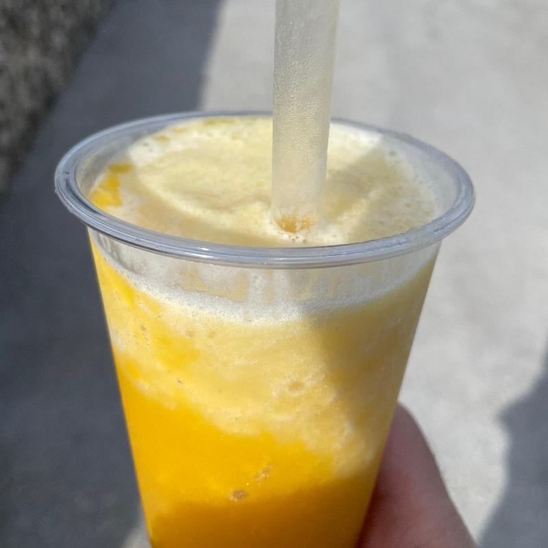 ミックススムージー(【石垣島塩サーターアンダギー とマリヤソフト】トロピカルカフェマス)