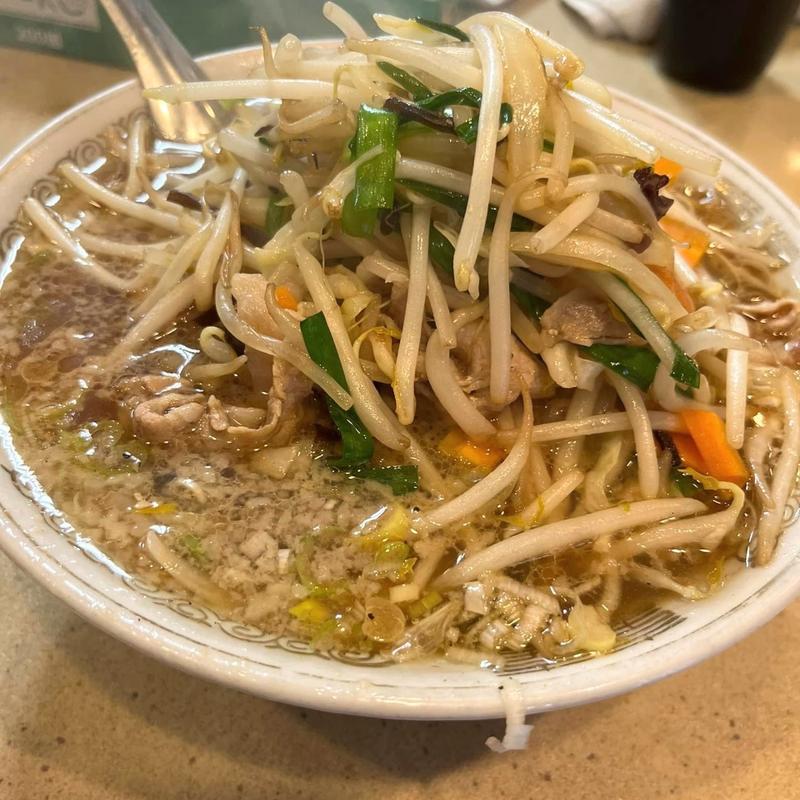 たっぷり野菜そば(中華徳大 （ちゅうかとくだい）)