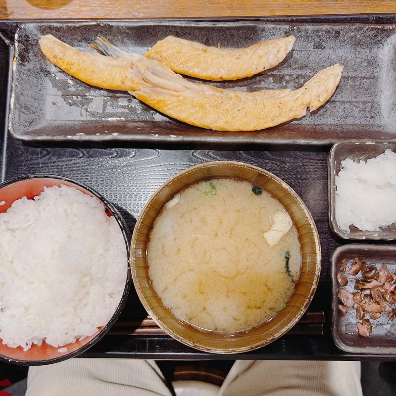 サーモンハラス定食(しんぱち食堂 西武新宿店)