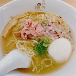 味玉金目鯛らぁ麺(らぁ麺　鳳仙花)