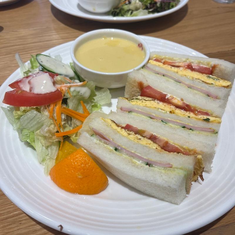 たまごサンドセット(ぱんのいえ 近鉄八尾店)