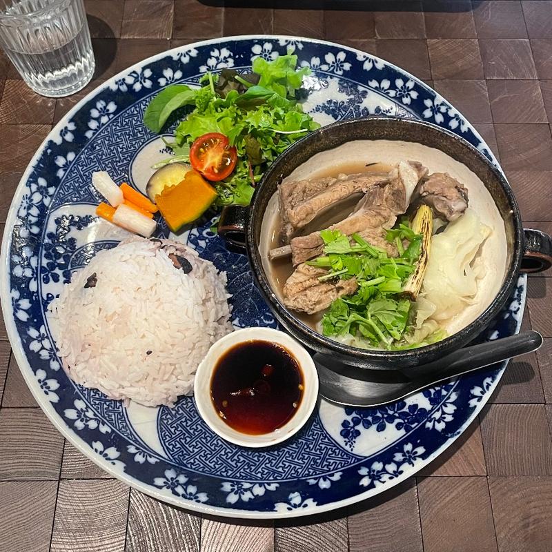 肉骨茶(バクテー)(カオヤム堂)