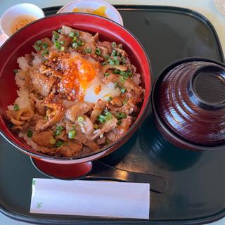 豚バラスタミナ丼(東庄ゴルフ倶楽部レストラン )