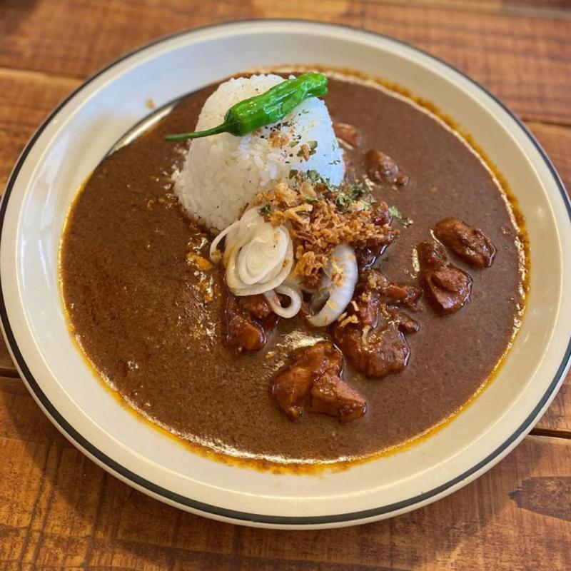 小山チキン(CHIISAKATTAONNA（小さかった女）)