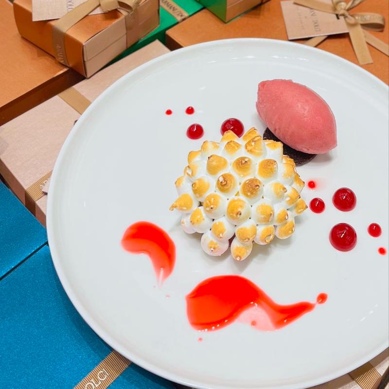 ズッパイングレーゼ(エンポリオ アルマーニ カフェ 心斎橋パルコ)