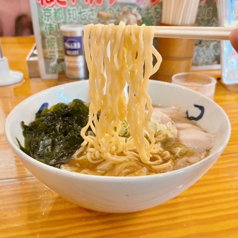 肉ワカメラーメン(五福星 （うーふーしん）)