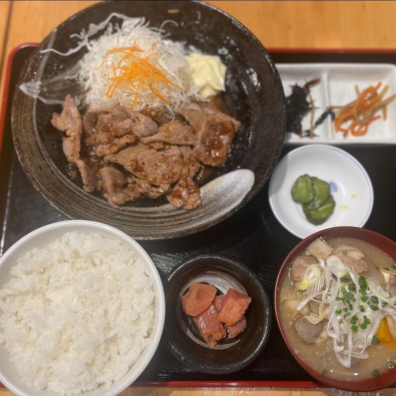 しょうが焼き定食：明太子：豚汁(酒と飯　たまる食堂)