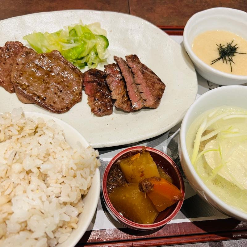 しおやミックス定食(しおや 三島駅店 )